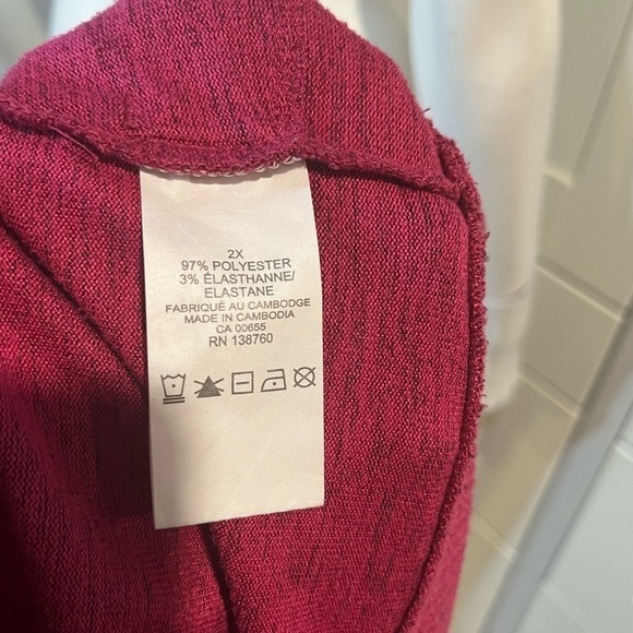 DC Jeans. 2X. Plus. Pink and black. Hooded. Open cardigan. Thick. Warm. - Picture 6 of 6